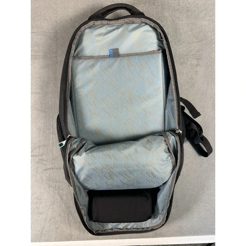 Thule Crossover Black Laptop Backpack Travel Tech Bag Organizer EUC